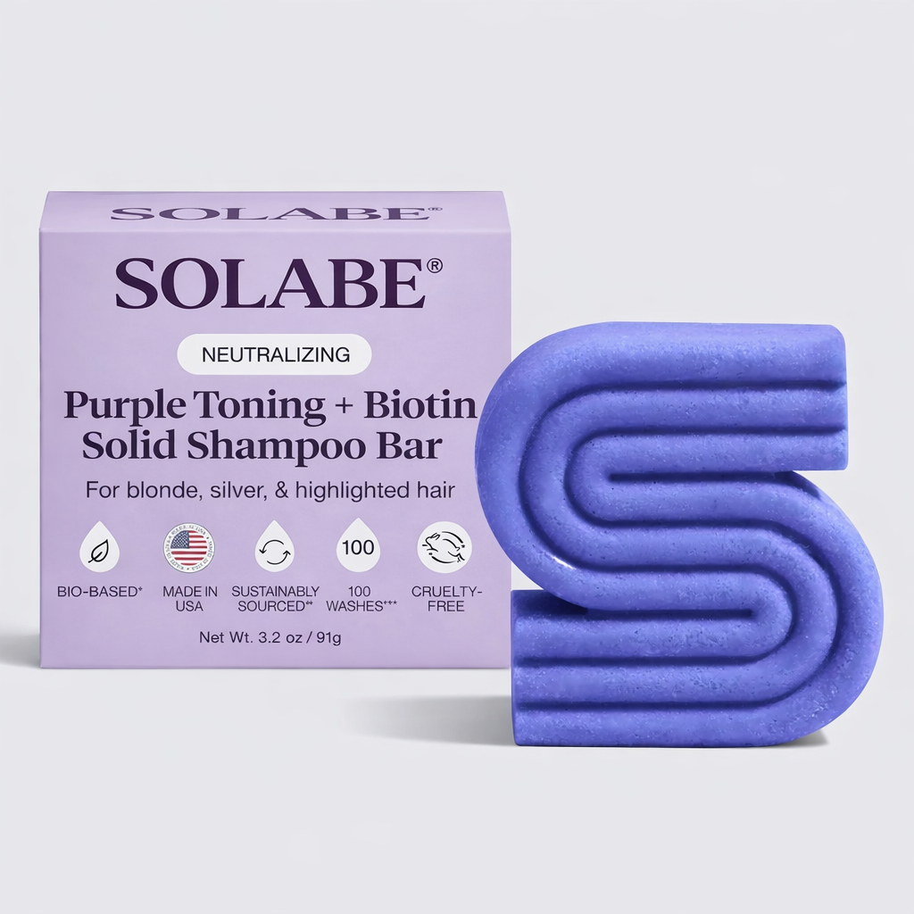 Shampoo em barra com efeito matizante para cabelos tingidos e grisalhos.